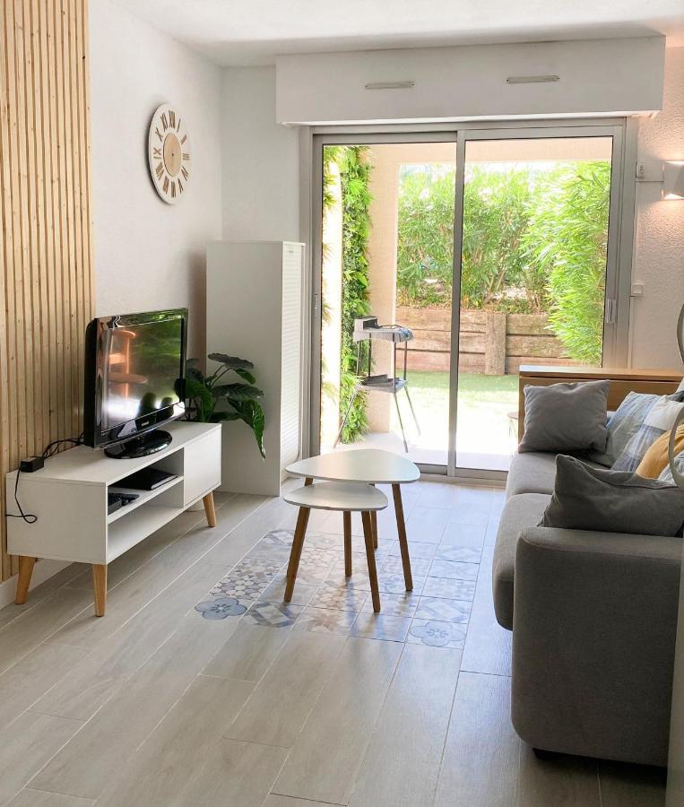 Appartement Frejus Avec Jardin, Piscine, Plage, Tennis Esterno foto